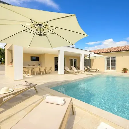 Villa Maja By Istrialux Orbanići